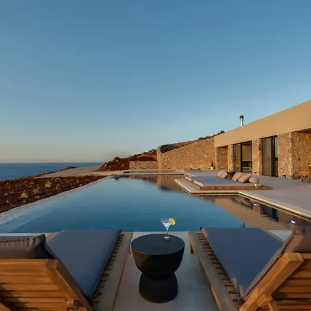 Arion Aesthesis Superior Heated Pool *